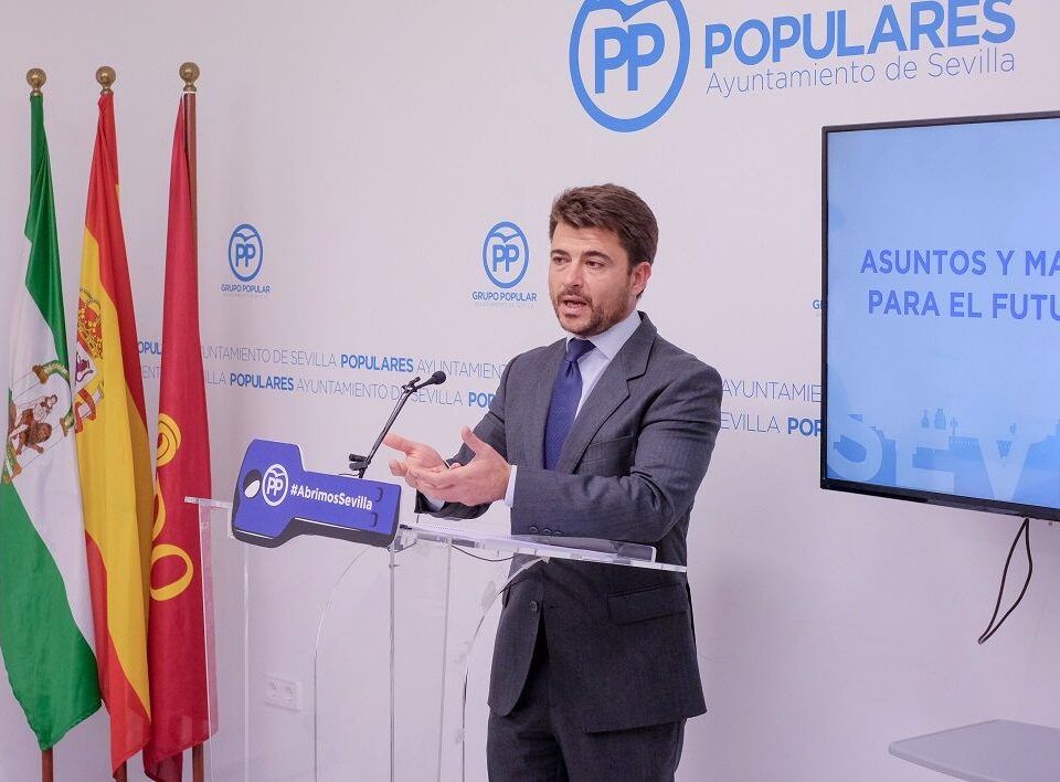 Beltrán Pérez, portavoz del PP en el Ayuntamiento de Sevilla. FOTO. Lince.