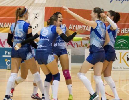 El Cajasol Juvasa logra en Madrid su primer triunfo en la Liga Iberdola de voleibol