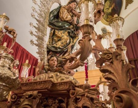 Nueva peana para la Virgen del Rosario de las Aguas / Hermandad de las Aguas