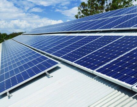 Una empresa sevillana construirá una gran planta solar para autoabastecerse