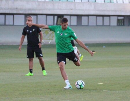 Feddal, duda de última hora ante el Alavés; Redru no suplirá a Durmisi