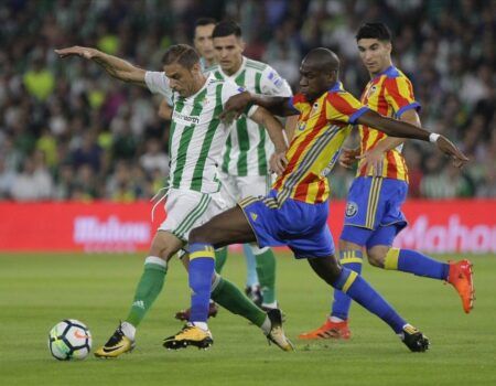 El Betis encaja una espectacular derrota de Copa Davis ante el Valencia (3-6)