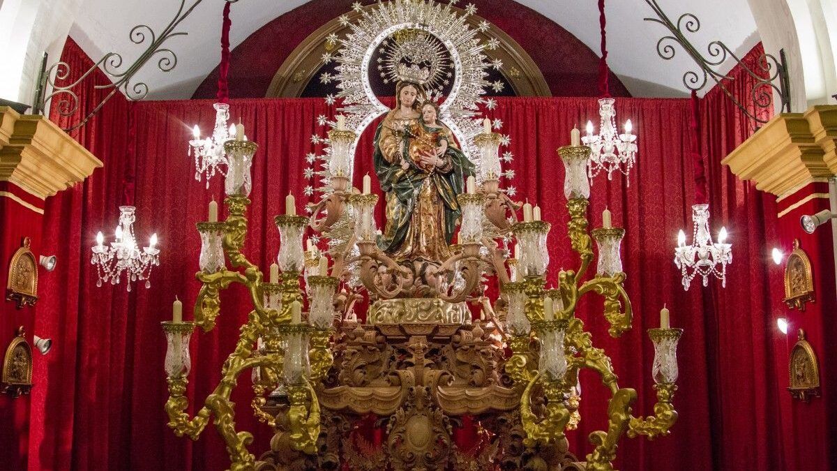 Nueva peana para la Virgen del Rosario de las Aguas / Hermandad de las Aguas