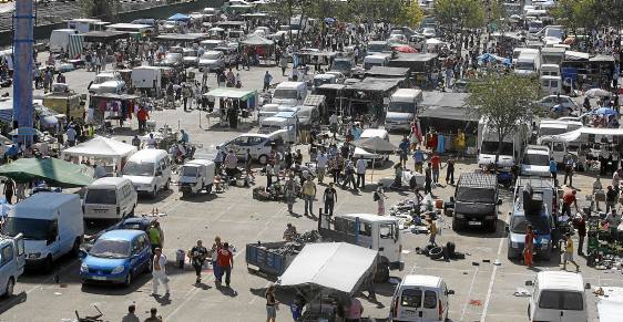 Mercadillo del Charco de la Pava.