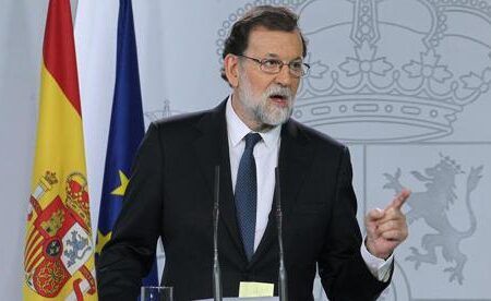 Rajoy cesa al govern y convoca elecciones autonómicas el 21-D tras la DUI