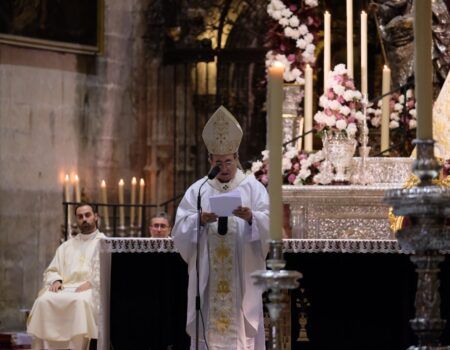 Pontifical coronación Virgen de la Salud / Lince