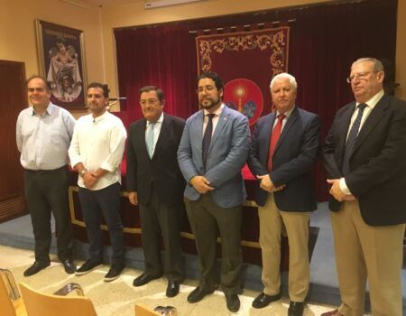 El Consejo de Hermandades elige al pregonero y cartelista de las Glorias 2018