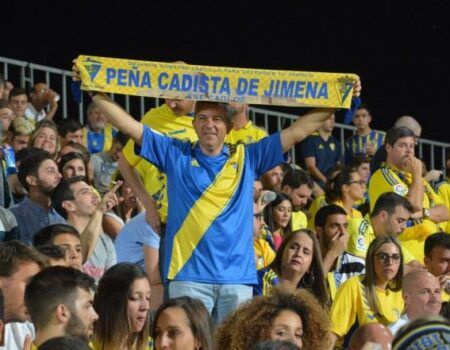 Acuerdo entre Cádiz y Real Betis para intercambiar 750 entradas de 20 euros para la Copa