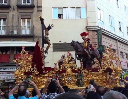 Nuevos casquillos para la cruz del Cristo de la Lanzada, obra de Ramón León