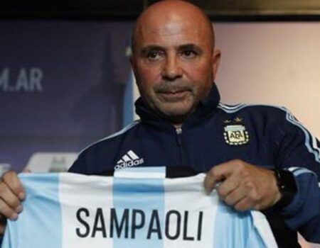 Sampaoli llama a Banega, Mercado, Perotti, Kranevitter y Pezzella para un amistoso en Rusia