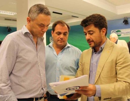 El PP tiende la mano a Espadas para alcanzar un pacto por el Metro