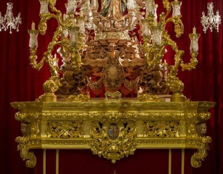 Nueva peana para la Virgen del Rosario de las Aguas / Hermandad de las Aguas