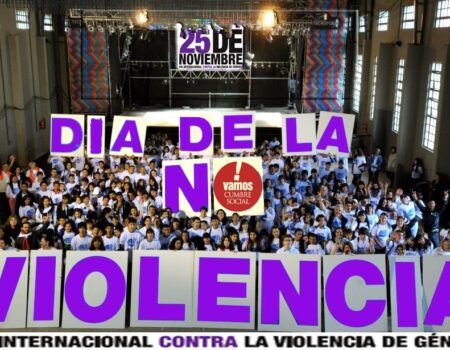 Sevilla reclama al gobierno «todos los recursos» para cumplir el Pacto de Estado contra la violencia de género
