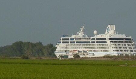 Comienzan las tareas de dragado de mantenimiento del Guadalquivir