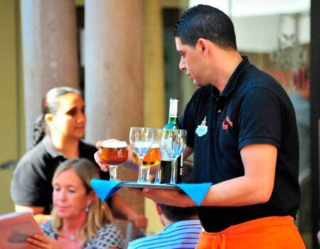 Octubre cerró con 2.289 parados más en la provincia de Sevilla