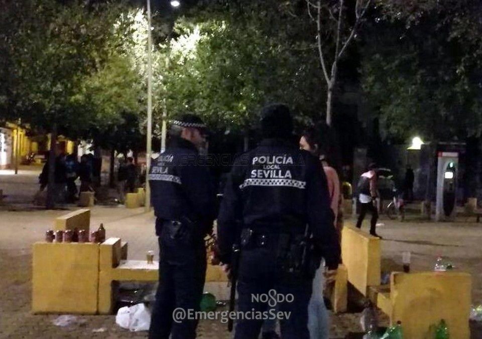 Actuación de la Policía Local en la Alameda.