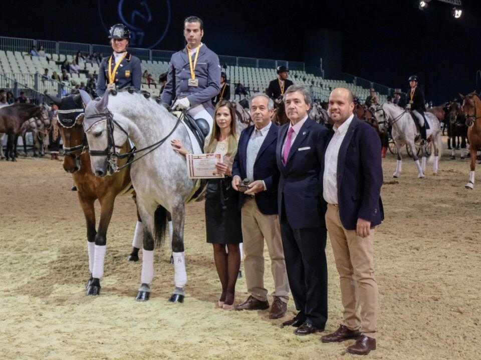 Mejor ganaderia criadora de la Copa ANCCE de Doma Clasica Yeguada Arroyomonte