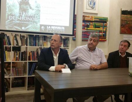 Presentación en Sevilla de “Esclavos del honor. La epopeya de los héroes del Baler”.