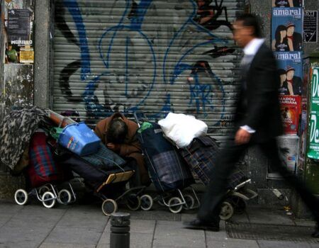 Aumenta un 8% las plazas disponibles para las 444 personas sin hogar contabilizadas en Sevilla