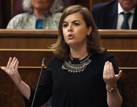 El Gobierno y el PP «trabajarán» para buscar un acuerdo que permita reformar la Constitución
