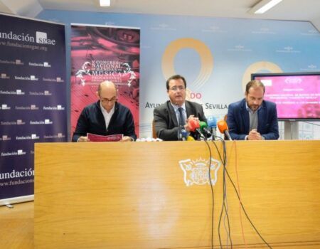 Juan Carlos Cabrera: «Hay tres hermandades que están a favor de un cambio de itinerario para la Madrugada de 2018»