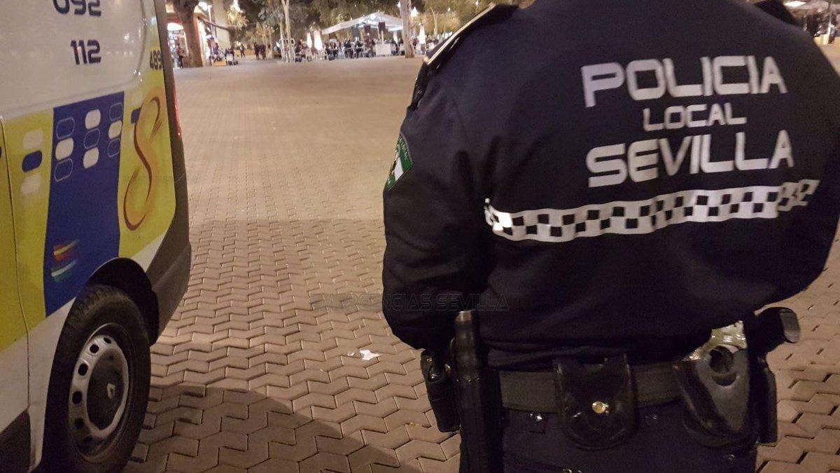 La Policía practica más de medio millar de intervenciones contra la botellona en la noche del viernes.