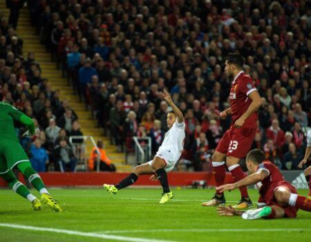 El Sevilla FC no podrá poner entradas a la venta para el partido ante el Liverpool