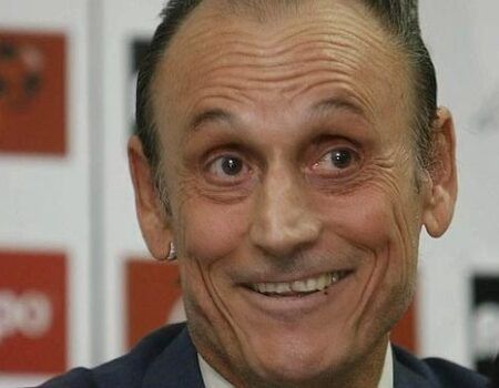 Manuel Ruiz de Lopera, dado de alta tras varios días hospitalizado