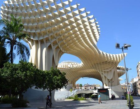 El gobierno de Espadas asume las «ronchas» millonarias de Monteseirín y Zoido