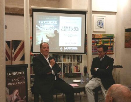 Luis Felipe Campuzano presenta su último libro «La ciudad de los Libros Malditos»