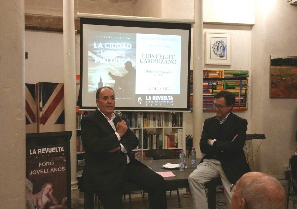 El libro se presentó en el centro cultural La Revuelta.