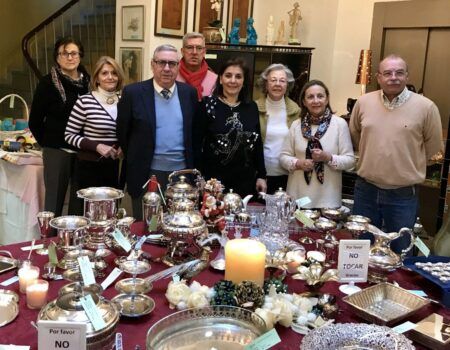 Cáritas inaugura su Mercadillo de Navidad en beneficio de las personas sin hogar