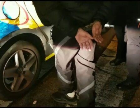 Detenido el autor de varios robos e incendios de vehículos en Bami