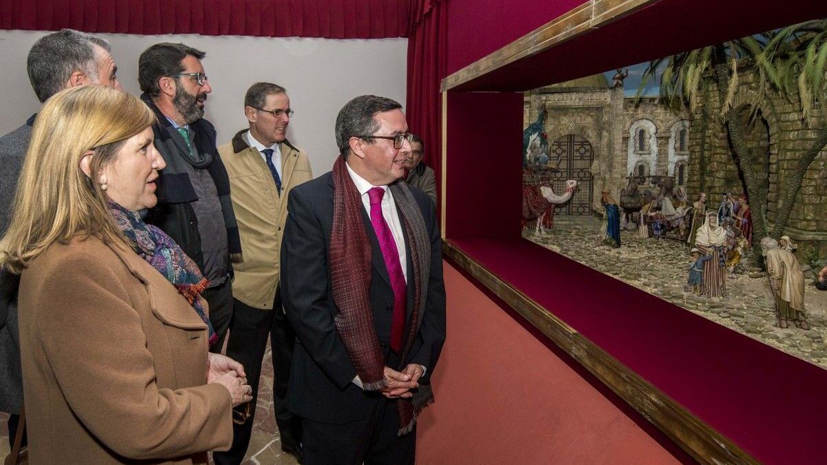 Inaugurado el Belén del Círculo Mercantil de Sevilla.