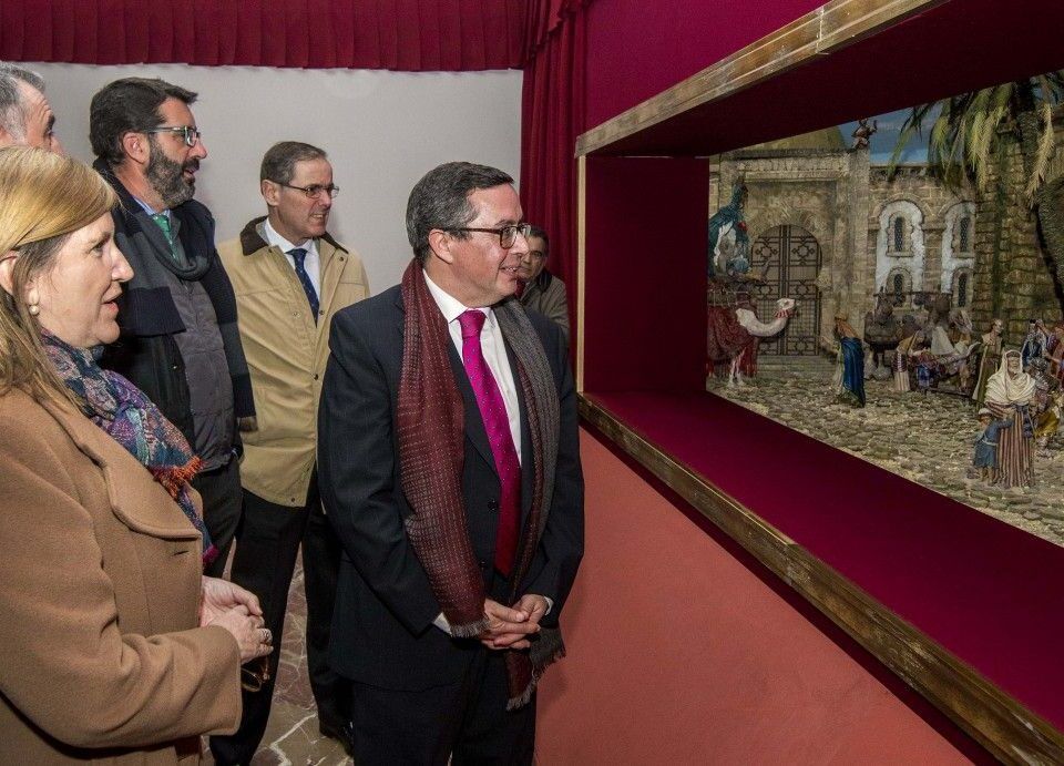 Inaugurado el Belén del Círculo Mercantil de Sevilla.