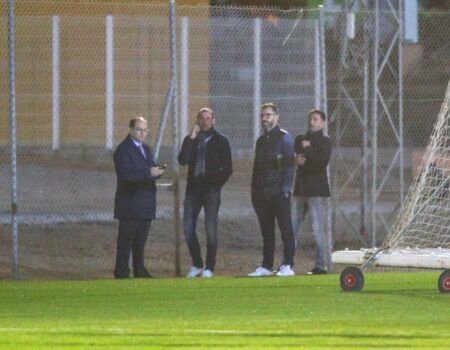 Maresca entrenará este viernes al Sevilla y Arana no llega para el derbi
