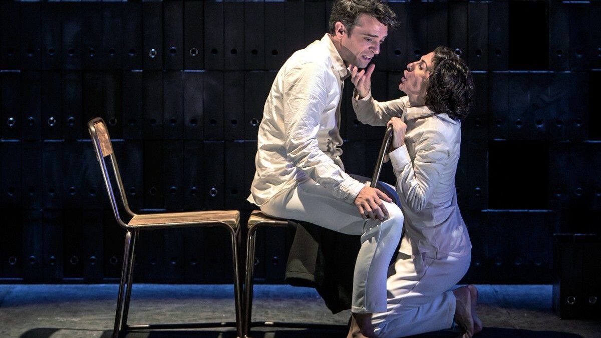La obra está representada por la compañía Histrión Teatro