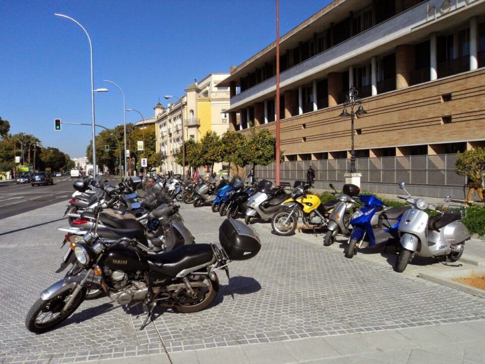 La Policía ha localizado ocho motos susceptibles de haber sido sustraidas.