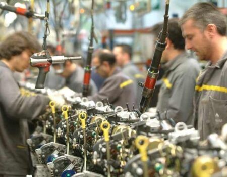 Sevilla lidera la creación de empleo hasta noviembre
