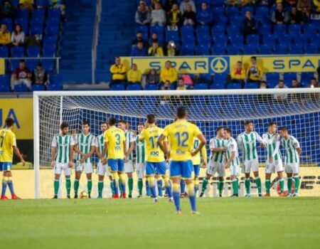 En los dos últimos meses el Betis solo ha ido 77 minutos por delante en el marcador