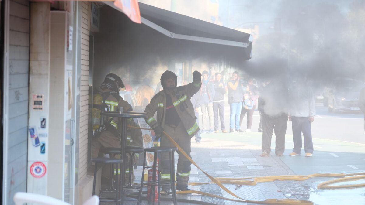 Incendio Bar Los Angeles.