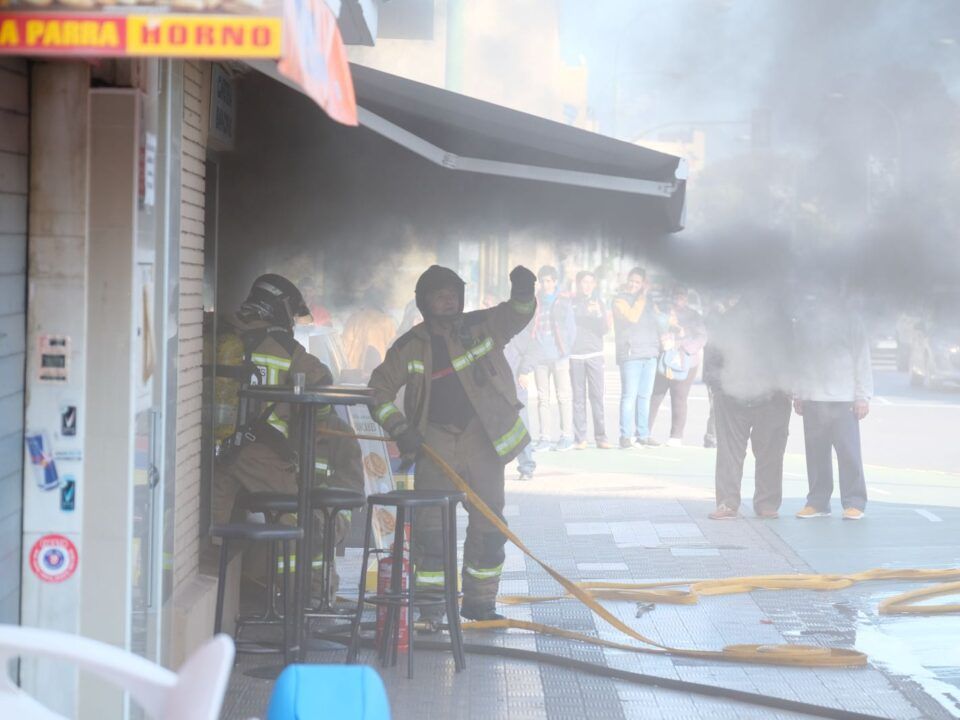 Incendio Bar Los Angeles.