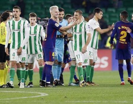 Una media hora aciaga, especialmente para Feddal, Fabián y el meta Adán