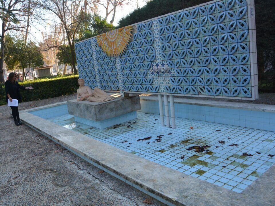 El PP denuncia el abandono del Parque de Maria Luisa y Jardines del Prado