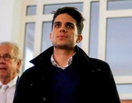 Marc Bartra aterriza esta tarde en Sevilla tras cerrarse el acuerdo entre Real Betis y Dortmund