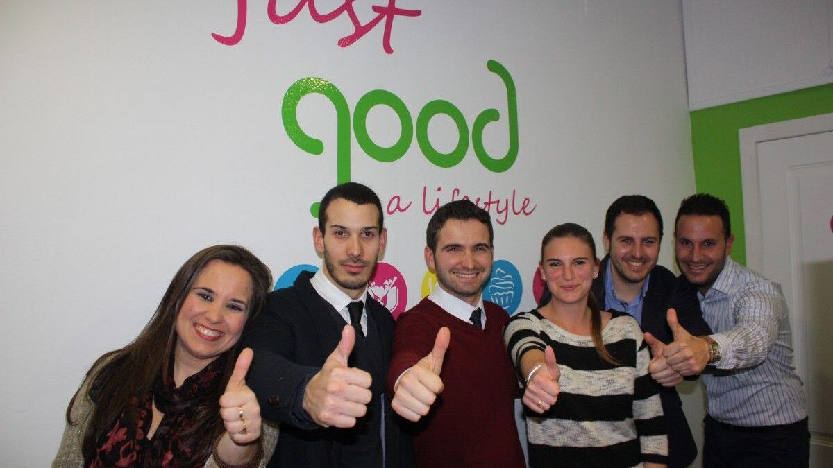 Jóvenes emprendedores. Foto: UPO