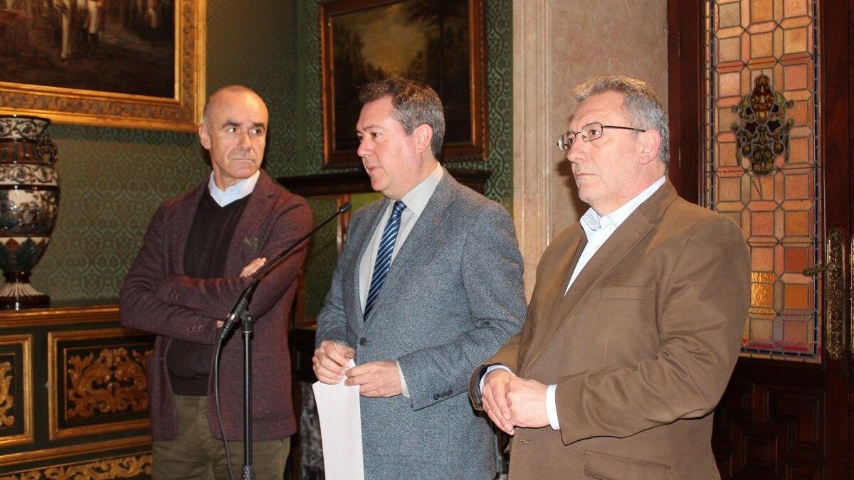 El gobierno municipal y Altadis consiguen desbloquear el proyecto de la fábrica de tabacos
