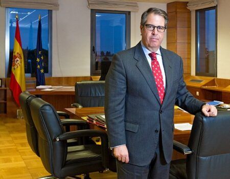 Presiones internas en el PP para que Gregorio Serrano abandone la DGT este viernes