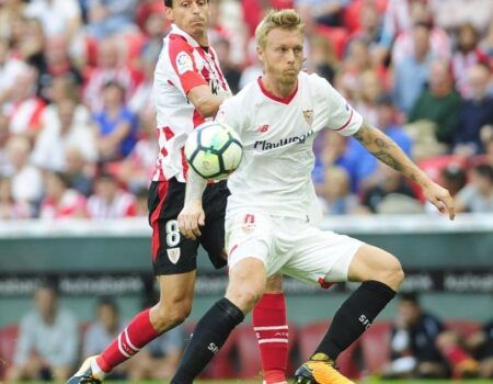 El danés Simon Kjaer, baja segura ante el Getafe y pendiente de evolución