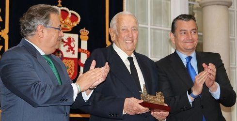 Manuel Olivencia ha muerto a los 88 años.